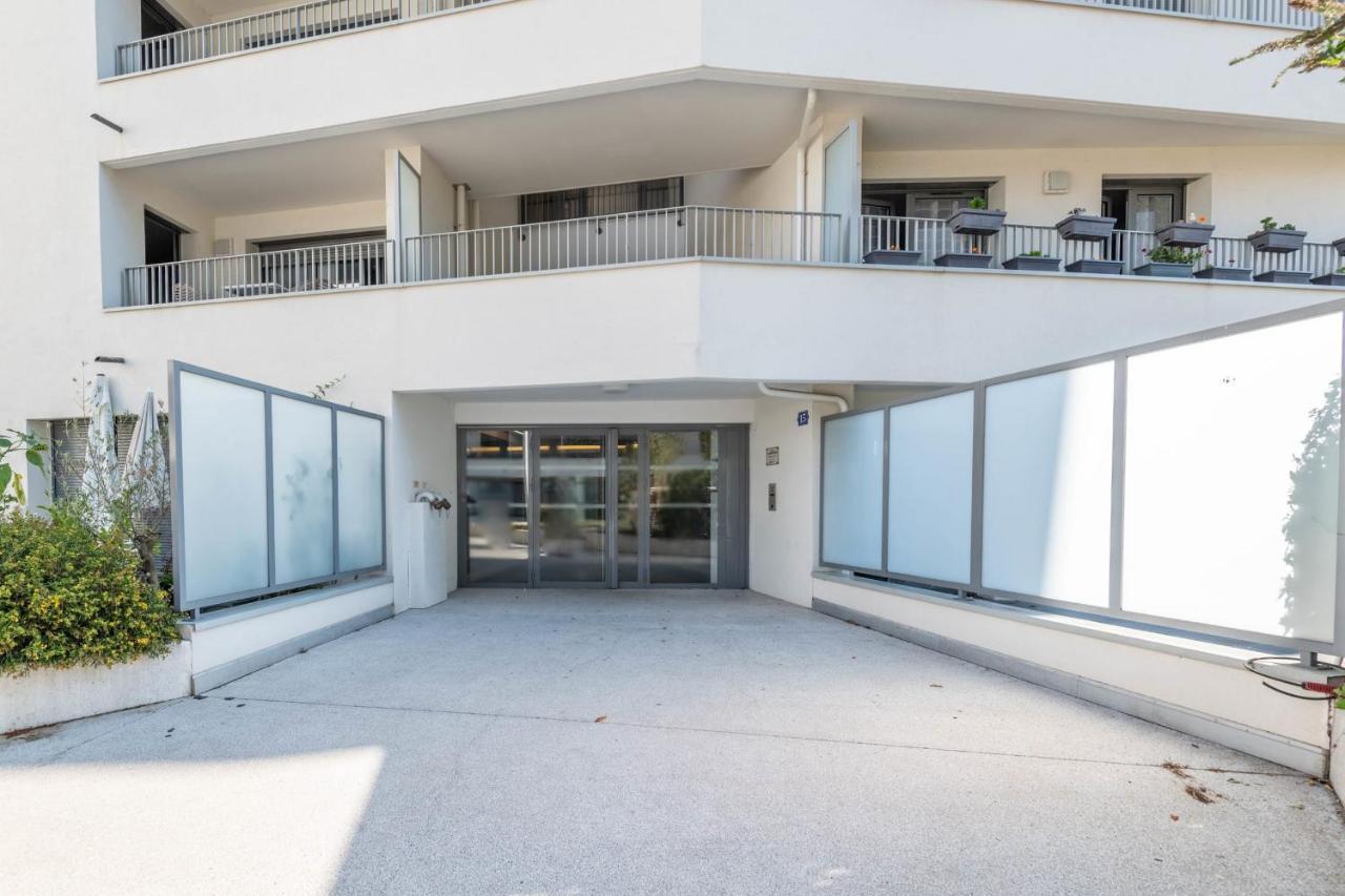 Charming Apartment With Balcony And Parking Near The Center Of Άννεσι Εξωτερικό φωτογραφία